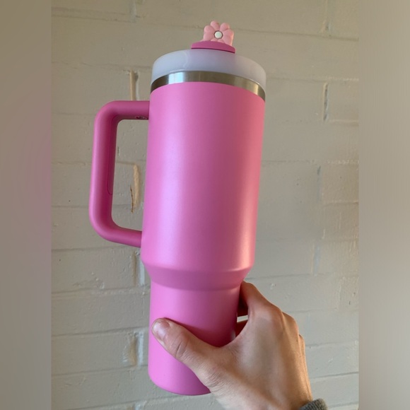 🇺🇸 Stanley x DSG 40oz PEONY quencher h20 tumbler - Picture 3 of 5